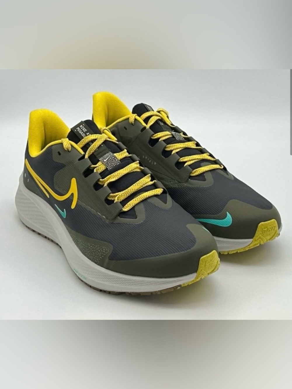 Nike Air Zoom Pegasus Shield Men's Weatherized Road Running Shoes Size 13